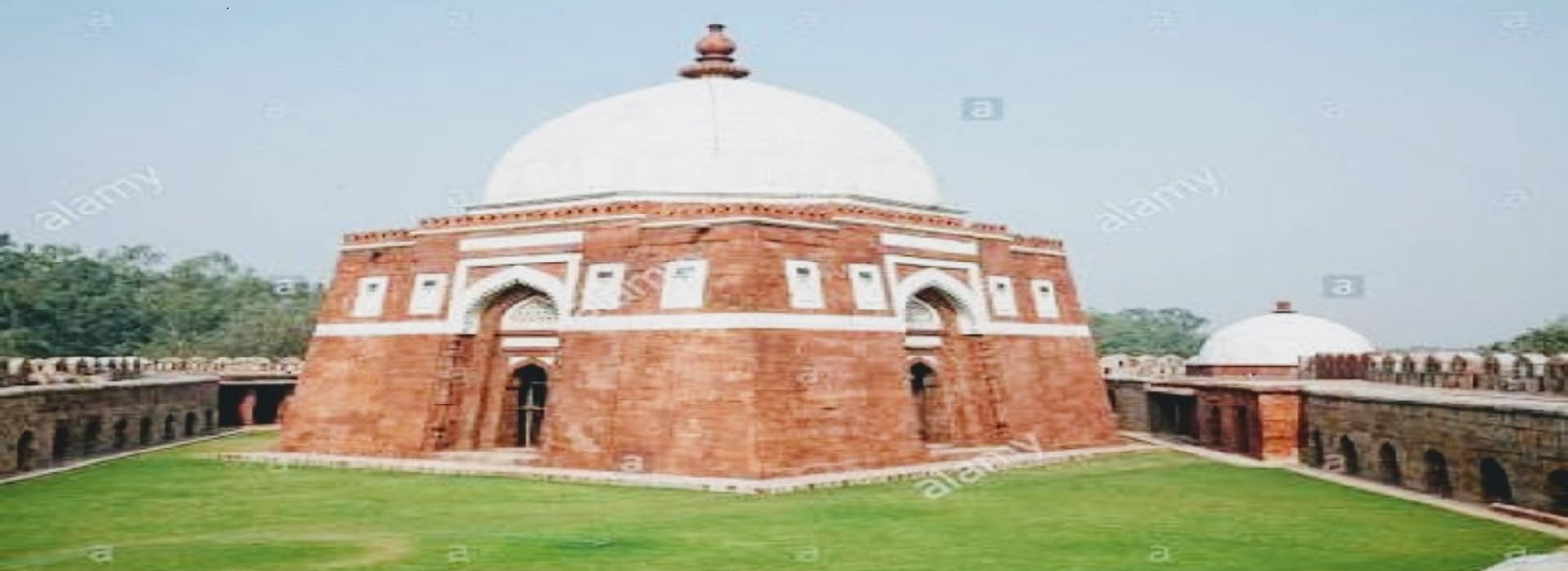 A Tale of Unknown Tomb of Ladli Begum